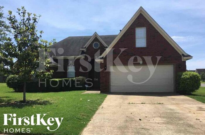 Primary Photo - 4143 Ravenwood Dr N