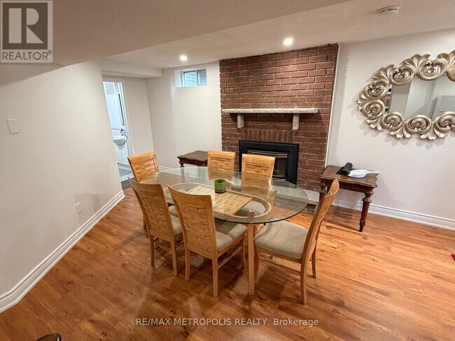 Photo du bâtiment - 216 Gwendolyn St