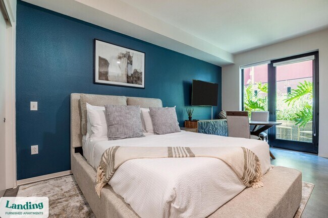 Building Photo - 372 Fourth Ave