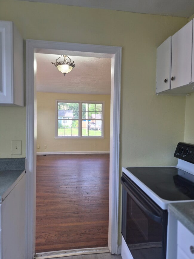 Foto del edificio - 2552 Treemont St