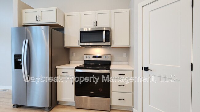 Foto del edificio - 6728 66th Ave S