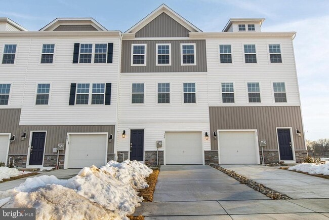 Building Photo - 159 Sandy Rdg Rd