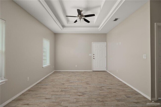 Building Photo - 1311 Petri Dr