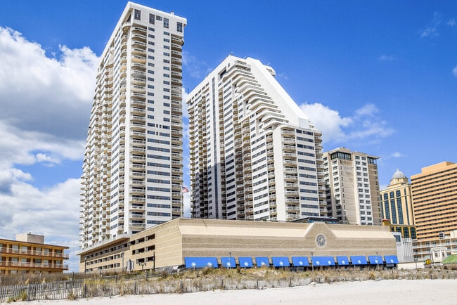 Building Photo - 3101 Boardwalk