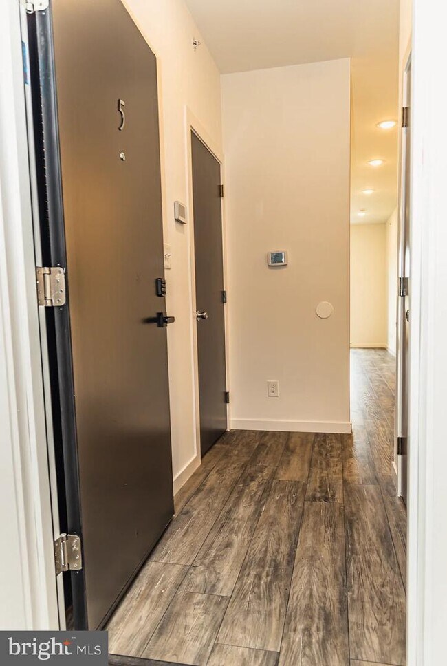 Foto del edificio - 109 N 63rd St