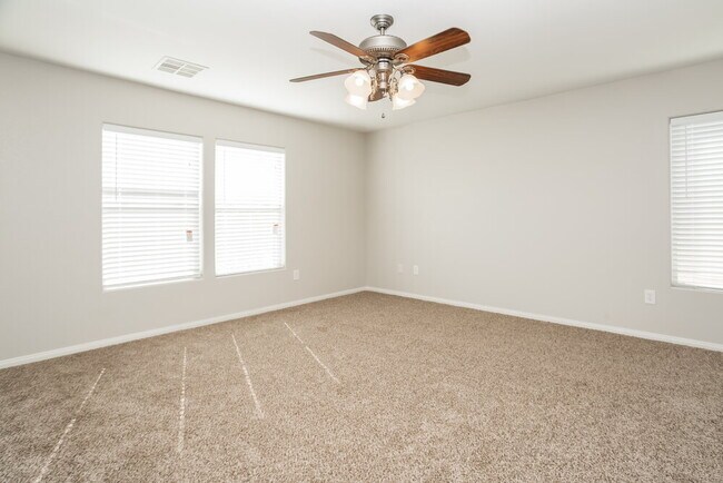 Foto del edificio - 5812 Gemstone Peak St