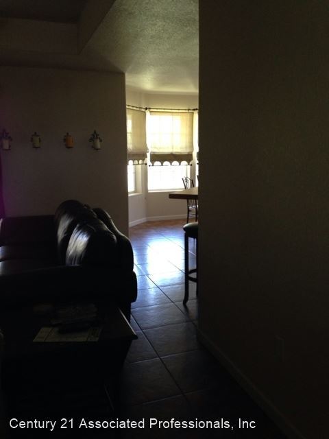 Foto del edificio - 3 br, 2 bath House - 4712 Forrest