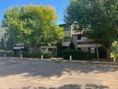 Building Photo - 5328 54 St