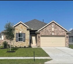 Building Photo - 14147 Little River Dr
