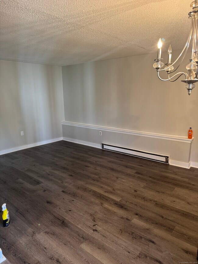 Building Photo - 241 Burgundy Hill Ln