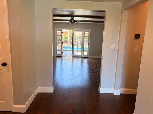 Photo - Charming 3 Bed 2 Bath Pool Home in City of Orange