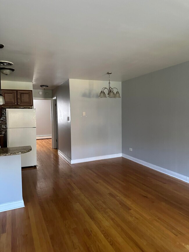 Foto del edificio - 8506 Waukegan Rd