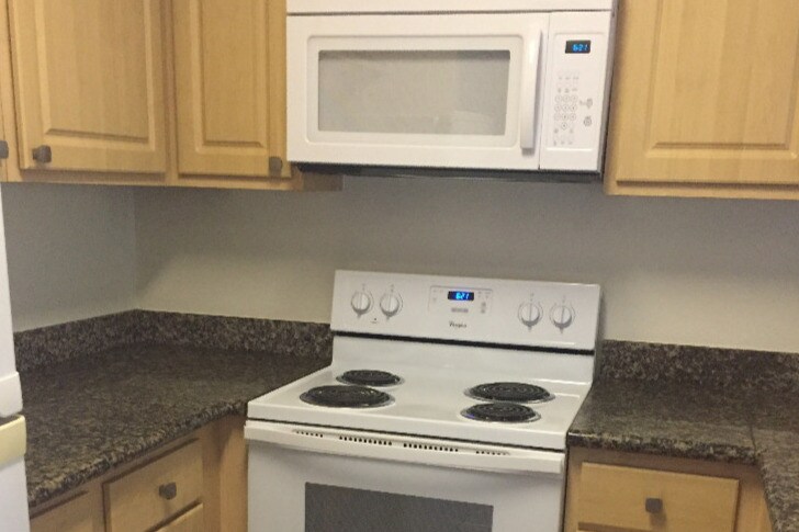 Foto principal - 589 N Johnson Ave