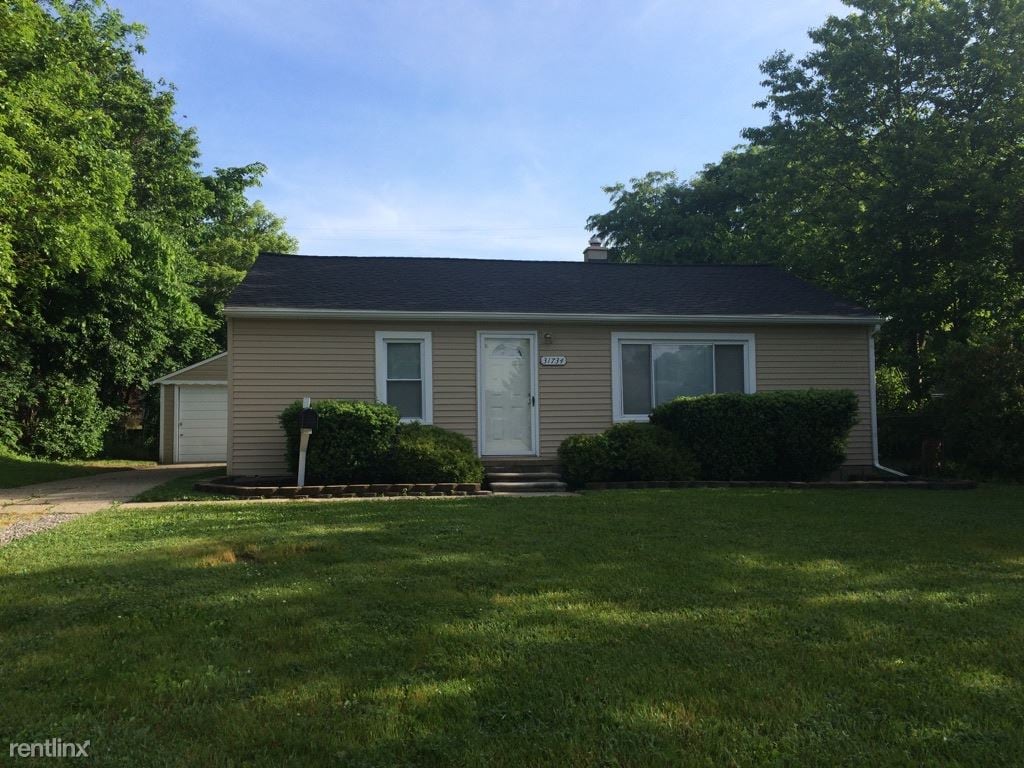 Primary Photo - 31734 Cambridge St