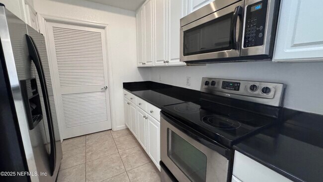 Foto del edificio - 5617 Bowden Rd