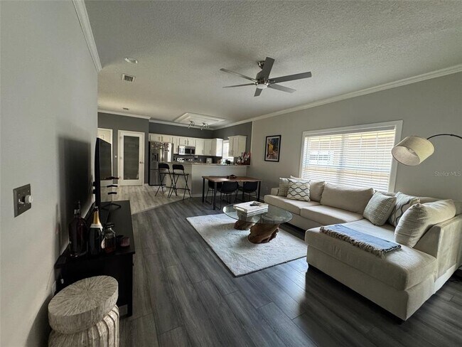 Foto del edificio - 1376 NW 120th Way