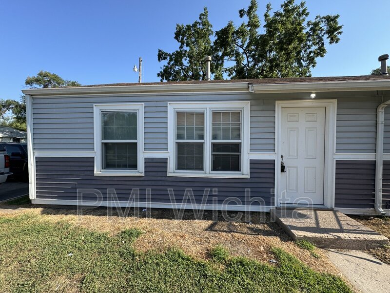 Foto principal - 2560 N Wellington Pl
