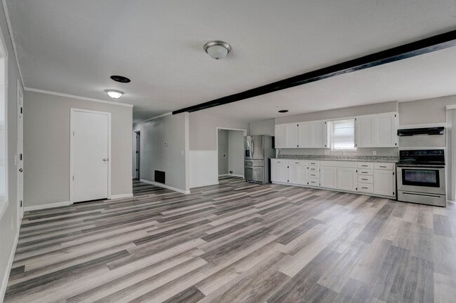 Foto del edificio - 3 bed 2 bath home in Choctaw,ok