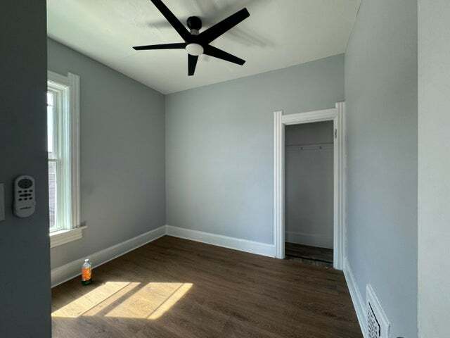 Foto del edificio - 721-725 S 9th St