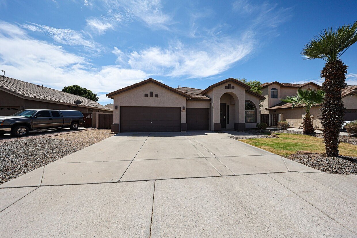 Primary Photo - Charming 4BD, 2BA home in Chandler!