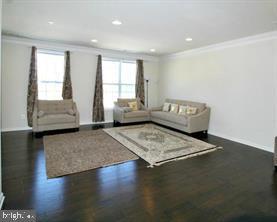 Foto del edificio - 23501 BUCKLAND FARM Ter