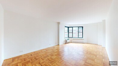 Building Photo - 145 Fourth Avenue