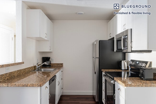 Foto del edificio - 131 Saratoga Ave