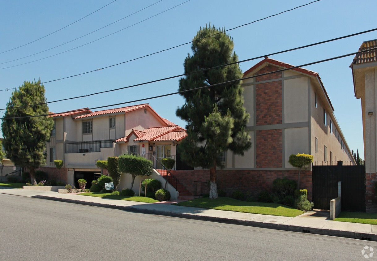 Park Plaza Apartments Apartments in Hawthorne, CA