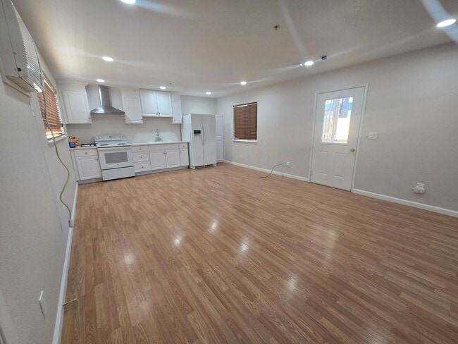 Foto del edificio - 2055 6th St