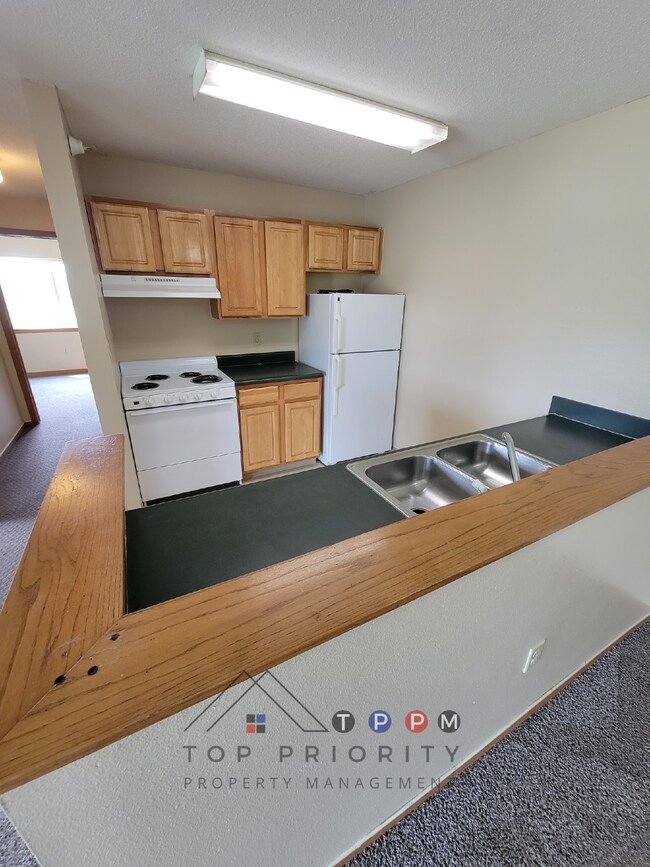 Foto del edificio - ** SPRING MOVE IN SPECIAL ** 2 Bedroom | 1...