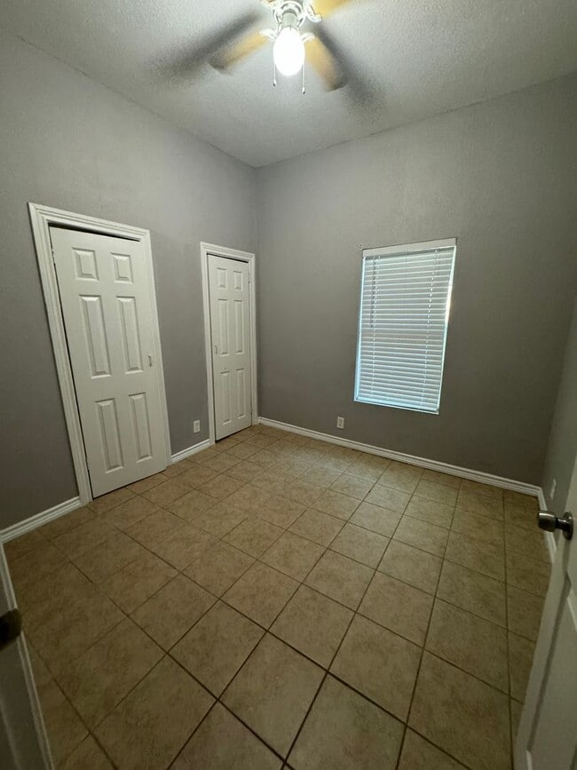 Building Photo - 2730 S Jennings St