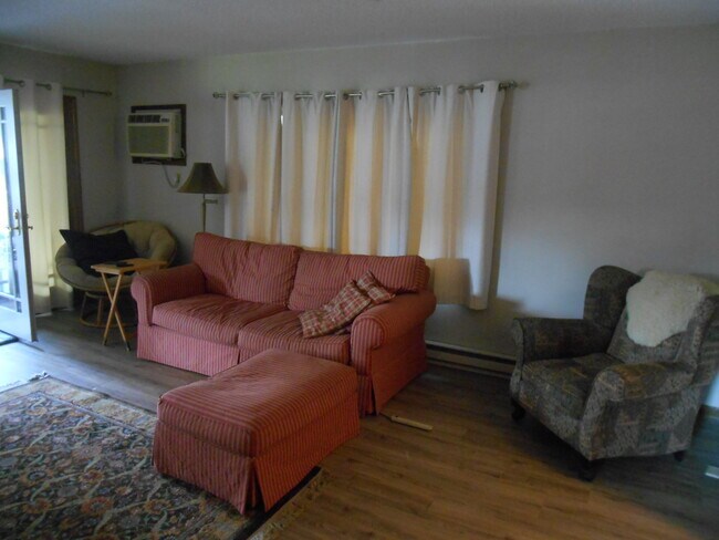 Foto del edificio - 25 Northrup Ave