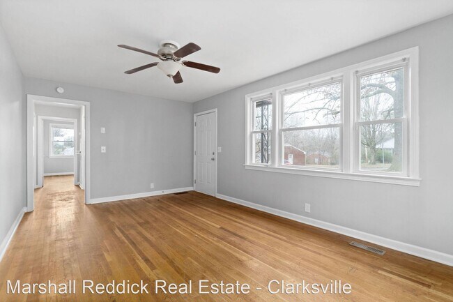 Building Photo - 3 br, 2 bath House - 204 Clearview Drive