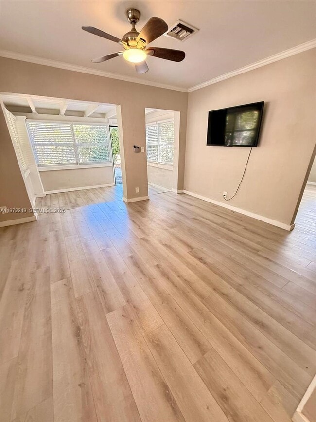 Building Photo - 1151 NE 18th St