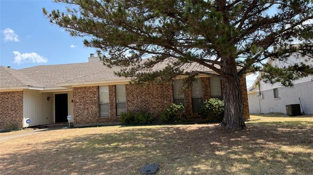 Primary Photo - 804 Redbud Dr