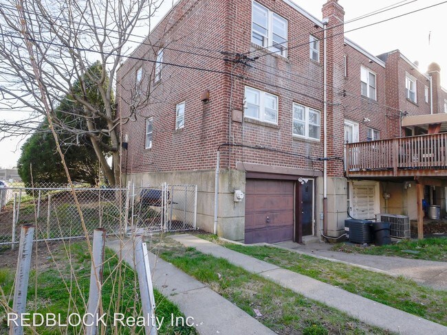 Building Photo - 181 W 65th Ave