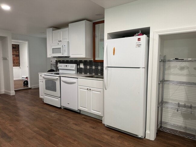 All new appliances! - 108 Franklin St