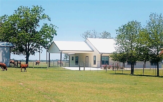 Building Photo - 641 Old Potato Rd