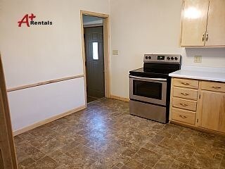 Building Photo - 1405 Rushmore Dr