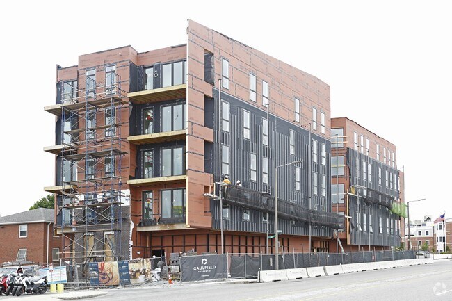 Building Photo - 232 Old Colony Ave