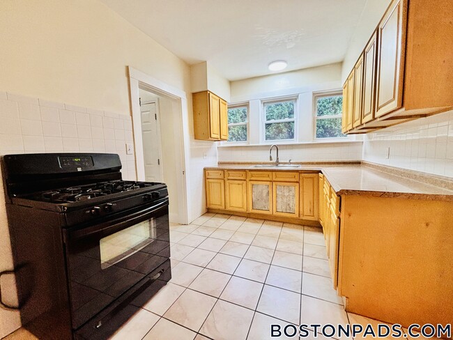 Building Photo - 38 Kirkwood Rd