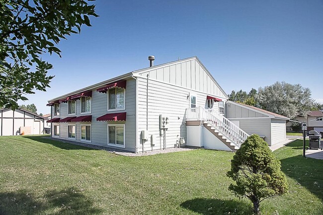 Building Photo - 372 Moccasin Trl