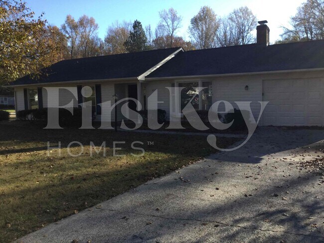 Foto del edificio - 5800 Old Meadow Rd