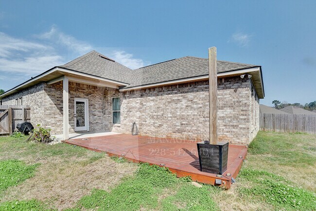 Building Photo - 861 Reunion Pl Cir