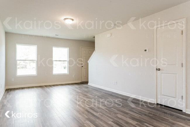 Foto del edificio - 108 Arthur Ct