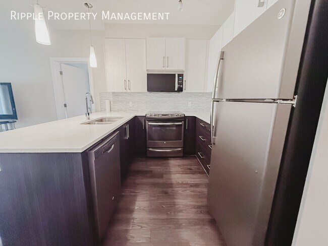 Photo du bâtiment - 8 Sage Hill Terrace NW