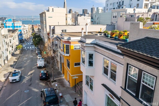 Building Photo - 1159 Pacific Ave
