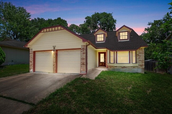 Building Photo - 2810 Goldbridge Dr