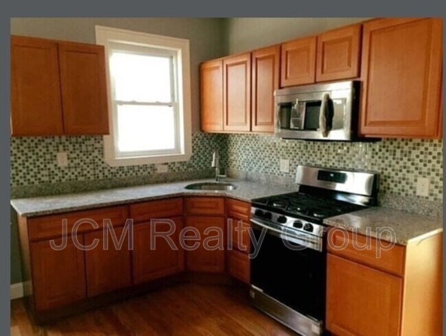 Photo - 13 Hendry St Apartment