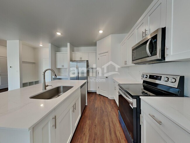Foto del edificio - 17116 W Townley Ave